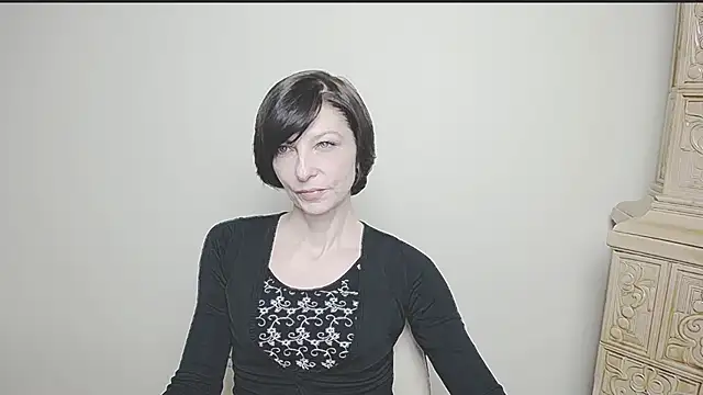 Snapshot of _AngeliaFlow_ chatting on February 28, 2025, 10:52 am AngeliaFlow online show from February 28, 2025, 10:52 am
