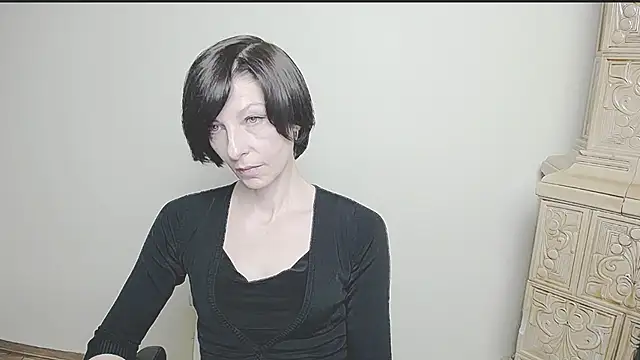 Snapshot of _AngeliaFlow_ chatting on March 5, 2025, 7:27 am AngeliaFlow online show from March 5, 2025, 7:27 am