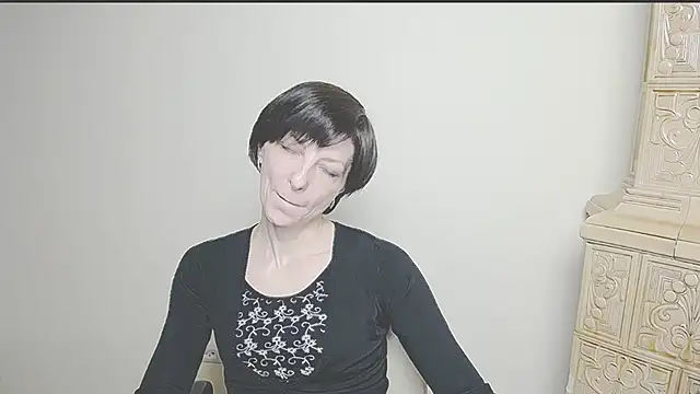 Snapshot of _AngeliaFlow_ chatting on March 7, 2025, 7:30 am AngeliaFlow online show from March 7, 2025, 7:30 am