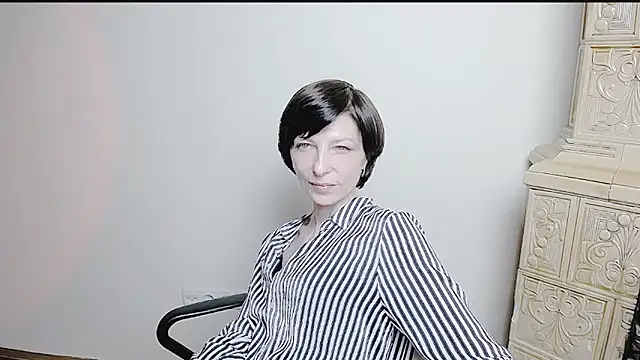 Snapshot of _AngeliaFlow_ chatting on March 22, 2025, 12:57 pm AngeliaFlow online show from March 22, 2025, 12:57 pm