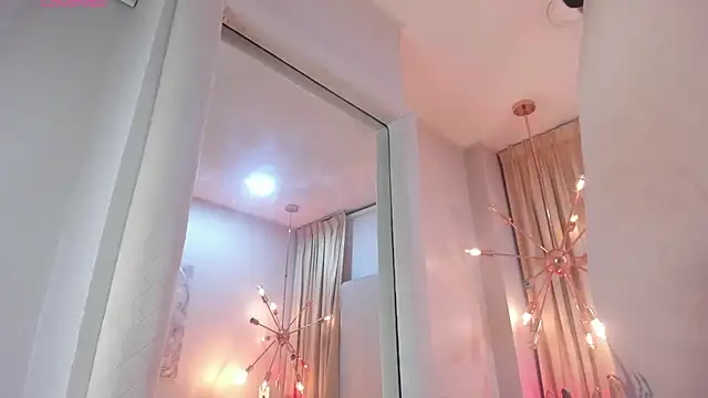 Snapshot of lolyyuno chatting on September 17, 2025, 4:47 am lolyyuno online show from September 17, 2025, 4:47 am