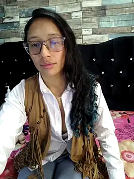 Snapshot of isabella_beauty_01 chatting on February 22, 2025, 1:35 pm isabella beauty 01 online show from February 22, 2025, 1:35 pm