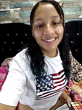 Snapshot of isabella_beauty_01 chatting on March 2, 2025, 1:49 pm isabella beauty 01 online show from March 2, 2025, 1:49 pm