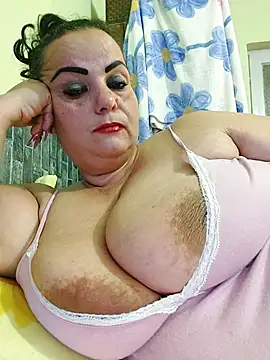 Snapshot of IvettkeXXX chatting on October 12, 2025, 5:34 pm IvettkeXXX online show from October 12, 2025, 5:34 pm