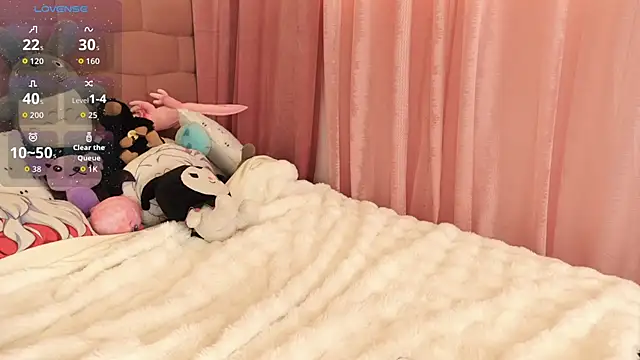 Snapshot of NataliaNovak chatting on December 20, 2025, 9:33 pm NataliaNovak online show from December 20, 2025, 9:33 pm