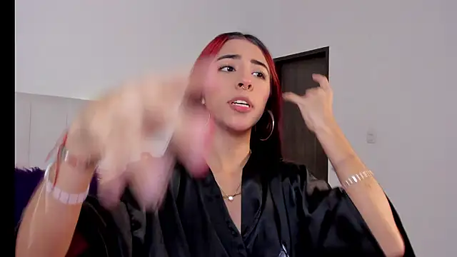 Mirandaa Rogers online show from January 6, 2026, 7:06 pm