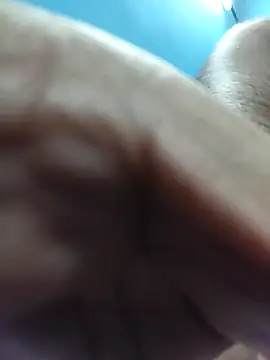 Snapshot of simrun70 chatting on January 12, 2026, 11:54 pm simrun70 online show from January 12, 2026, 11:54 pm