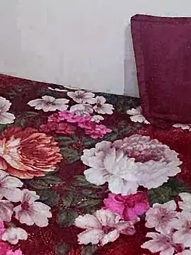 Snapshot of Malika-697 chatting on November 12, 2025, 9:36 pm Malika-697 online show from November 12, 2025, 9:36 pm