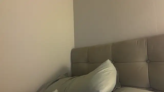Snapshot of skyejde chatting on September 13, 2025, 10:20 pm skyejde online show from September 13, 2025, 10:20 pm