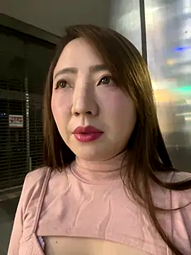 Hannababy  online show from November 21, 2025, 4:16 pm