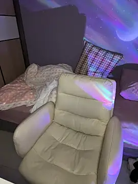 Snapshot of Hannababy_ chatting on February 2, 2026, 2:49 pm Hannababy online show from February 2, 2026, 2:49 pm