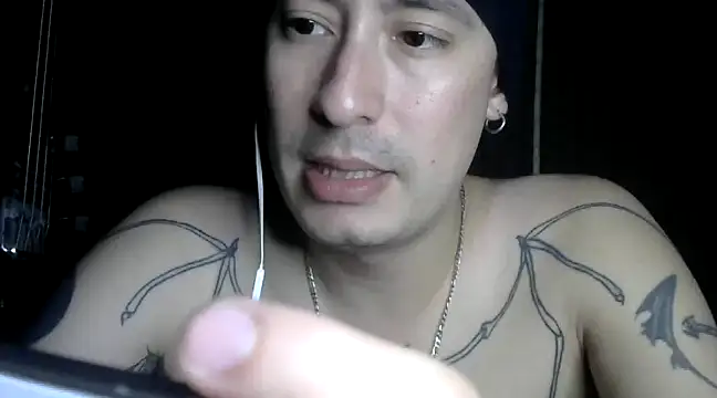 vampireathome online show from February 21, 2025, 4:51 am