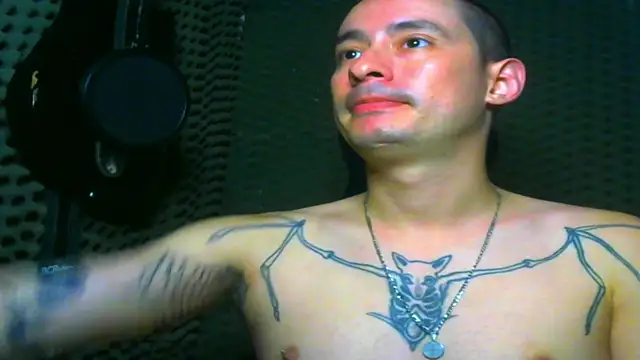 vampireathome online show from March 17, 2025, 7:46 am