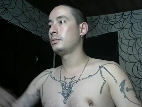 Snapshot of vampireathome chatting on March 15, 2026, 5:13 am vampireathome online show from March 15, 2026, 5:13 am