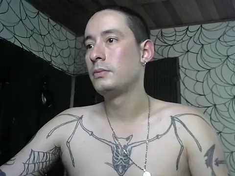Snapshot of vampireathome chatting on March 20, 2026, 7:41 pm vampireathome online show from March 20, 2026, 7:41 pm