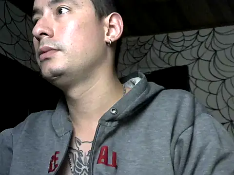 Snapshot of vampireathome chatting on March 25, 2026, 5:35 am vampireathome online show from March 25, 2026, 5:35 am