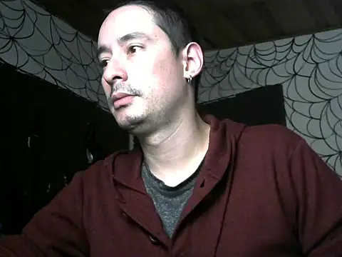 Snapshot of vampireathome chatting on April 5, 2026, 4:09 am vampireathome online show from April 5, 2026, 4:09 am