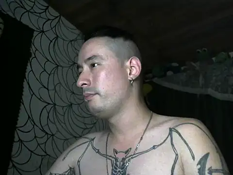 Snapshot of vampireathome chatting on July 14, 2026, 4:17 am vampireathome online show from July 14, 2026, 4:17 am