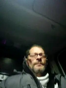 Gncastc23 online show from November 16, 2025, 11:32 pm