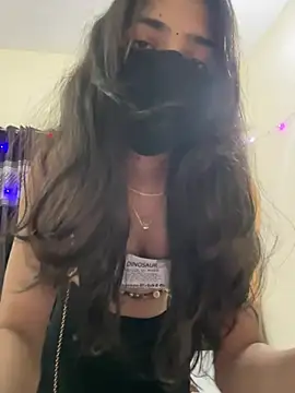 Snapshot of shnaz_1 chatting on January 17, 2026, 5:27 pm shnaz 1 online show from January 17, 2026, 5:27 pm