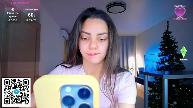 Snapshot of EmiliaZen chatting on January 14, 2026, 4:56 pm EmiliaZen online show from January 14, 2026, 4:56 pm