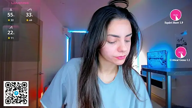 Snapshot of EmiliaZen chatting on February 5, 2026, 11:37 am EmiliaZen online show from February 5, 2026, 11:37 am