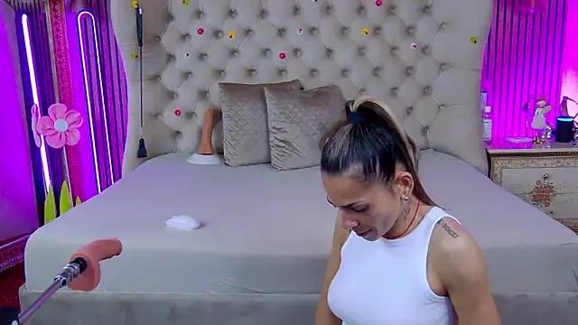 PlayfulShow online show from April 12, 2026, 8:52 am