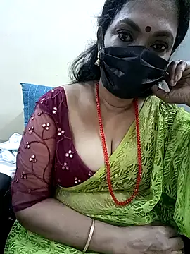 niiveditha online show from February 6, 2025, 9:06 pm