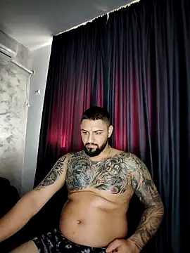 Snapshot of Bakws chatting on October 21, 2025, 12:28 pm Bakws online show from October 21, 2025, 12:28 pm