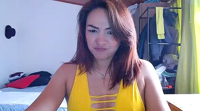 PenelopeMist online show from February 25, 2025, 9:46 pm