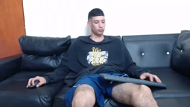 Snapshot of biigjhonny chatting on November 4, 2025, 2:54 am biigjhonny online show from November 4, 2025, 2:54 am