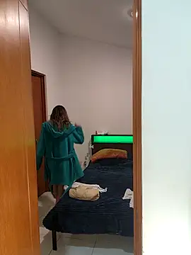 Snapshot of Alicee10 chatting on January 19, 2026, 4:00 pm Alicee10 online show from January 19, 2026, 4:00 pm