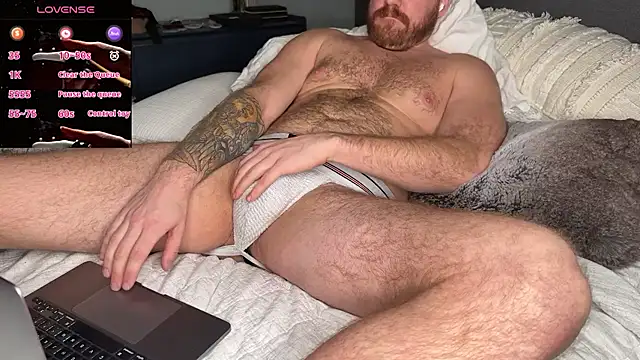 Snapshot of bottombearishguy chatting on February 26, 2025, 1:43 am bottombearishguy online show from February 26, 2025, 1:43 am