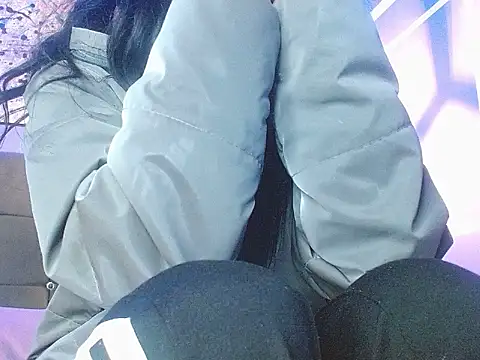 melissa becraft online show from December 1, 2025, 1:54 am