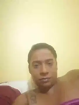 Snapshot of 1fiestyalpha chatting on February 17, 2025, 8:04 pm 1fiestyalpha online show from February 17, 2025, 8:04 pm