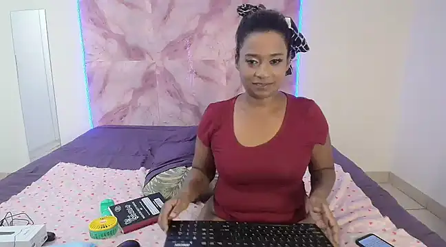 Snapshot of 1fiestyalpha chatting on March 15, 2025, 12:36 am 1fiestyalpha online show from March 15, 2025, 12:36 am