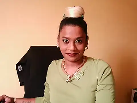 Snapshot of 1fiestyalpha chatting on October 2, 2025, 7:37 am 1fiestyalpha online show from October 2, 2025, 7:37 am