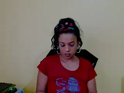 Snapshot of 1fiestyalpha chatting on October 19, 2025, 8:37 am 1fiestyalpha online show from October 19, 2025, 8:37 am