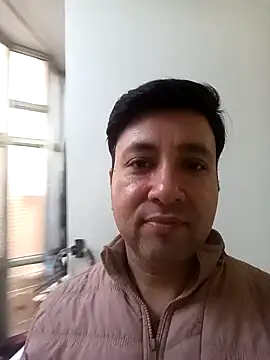 Snapshot of innocentboy1987 chatting on February 5, 2026, 3:33 am innocentboy1987 online show from February 5, 2026, 3:33 am