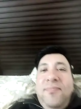 Snapshot of innocentboy1987 chatting on February 19, 2026, 11:28 am innocentboy1987 online show from February 19, 2026, 11:28 am