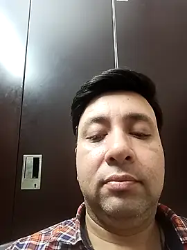 Snapshot of innocentboy1987 chatting on February 26, 2026, 3:49 am innocentboy1987 online show from February 26, 2026, 3:49 am