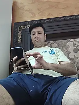 innocentboy1987 online show from June 30, 2026, 8:48 am