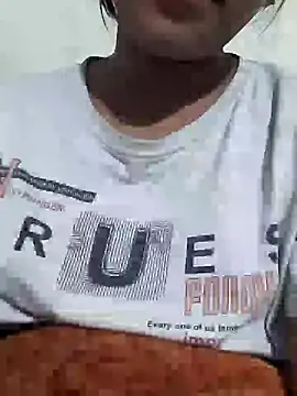 Snapshot of Shivani-Star chatting on March 18, 2025, 6:37 pm Shivani-Star online show from March 18, 2025, 6:37 pm