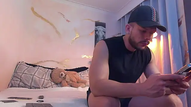 bakersboyssexys online show from May 29, 2026, 12:52 am