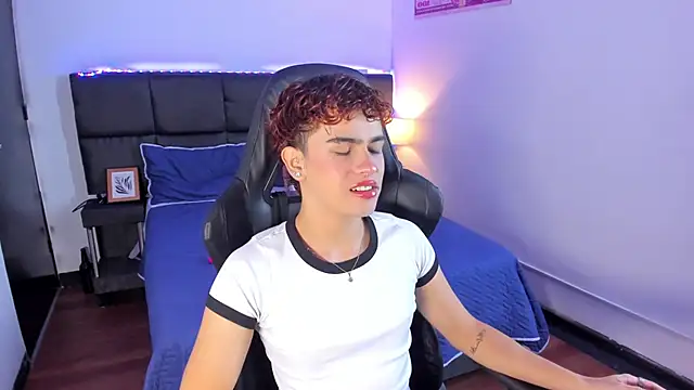 Aiiden 15 online show from November 29, 2025, 12:52 pm