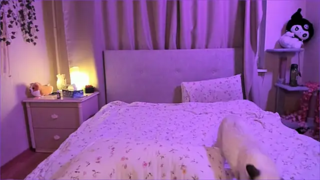 Snapshot of MiaRanki chatting on December 3, 2025, 1:24 am MiaRanki online show from December 3, 2025, 1:24 am