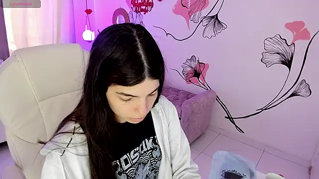 Snapshot of Isabela_Fiorelli chatting on February 10, 2026, 1:15 pm Isabela Fiorelli online show from February 10, 2026, 1:15 pm