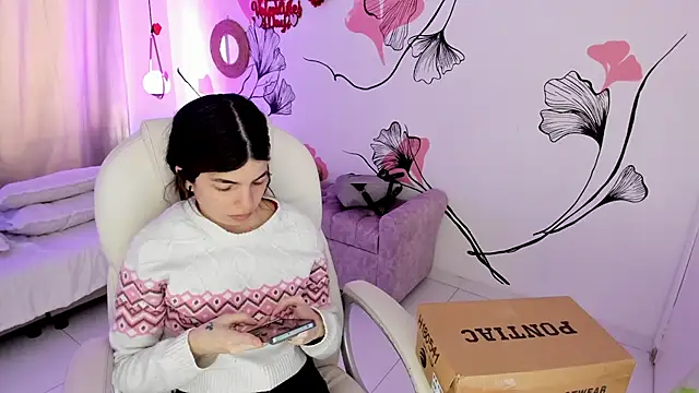 Snapshot of Isabela_Fiorelli chatting on February 13, 2026, 1:29 pm Isabela Fiorelli online show from February 13, 2026, 1:29 pm