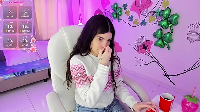 Snapshot of Isabela_Fiorelli chatting on March 23, 2026, 1:15 pm Isabela Fiorelli online show from March 23, 2026, 1:15 pm