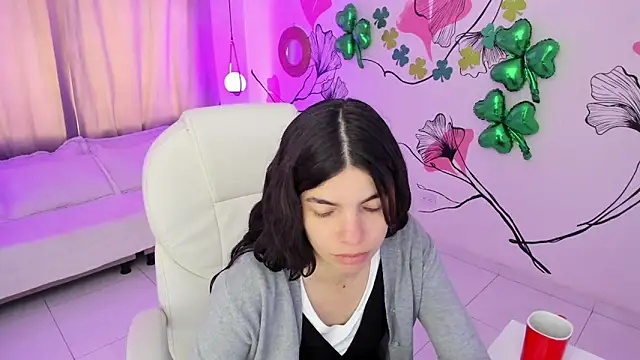 Snapshot of Isabela_Fiorelli chatting on March 28, 2026, 1:22 pm Isabela Fiorelli online show from March 28, 2026, 1:22 pm